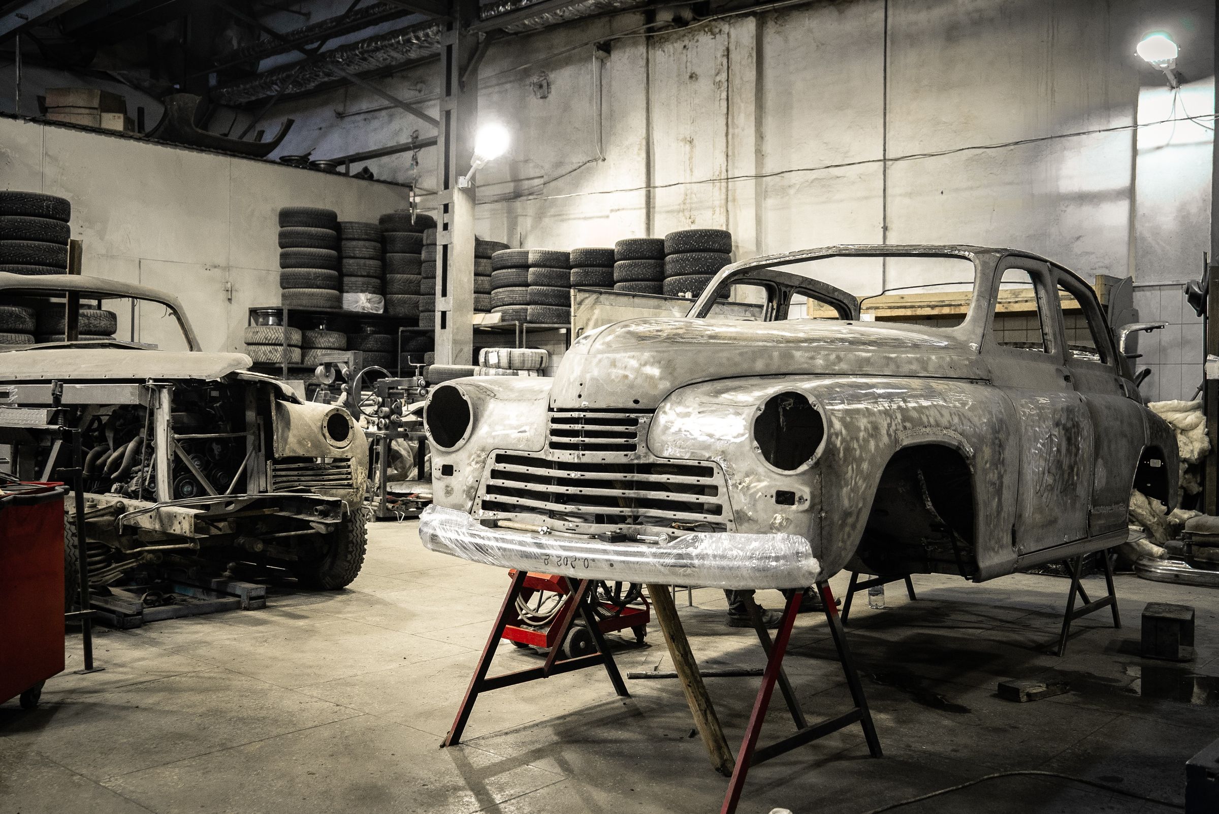 Classic car restoration in the Apollo 2000 workshop